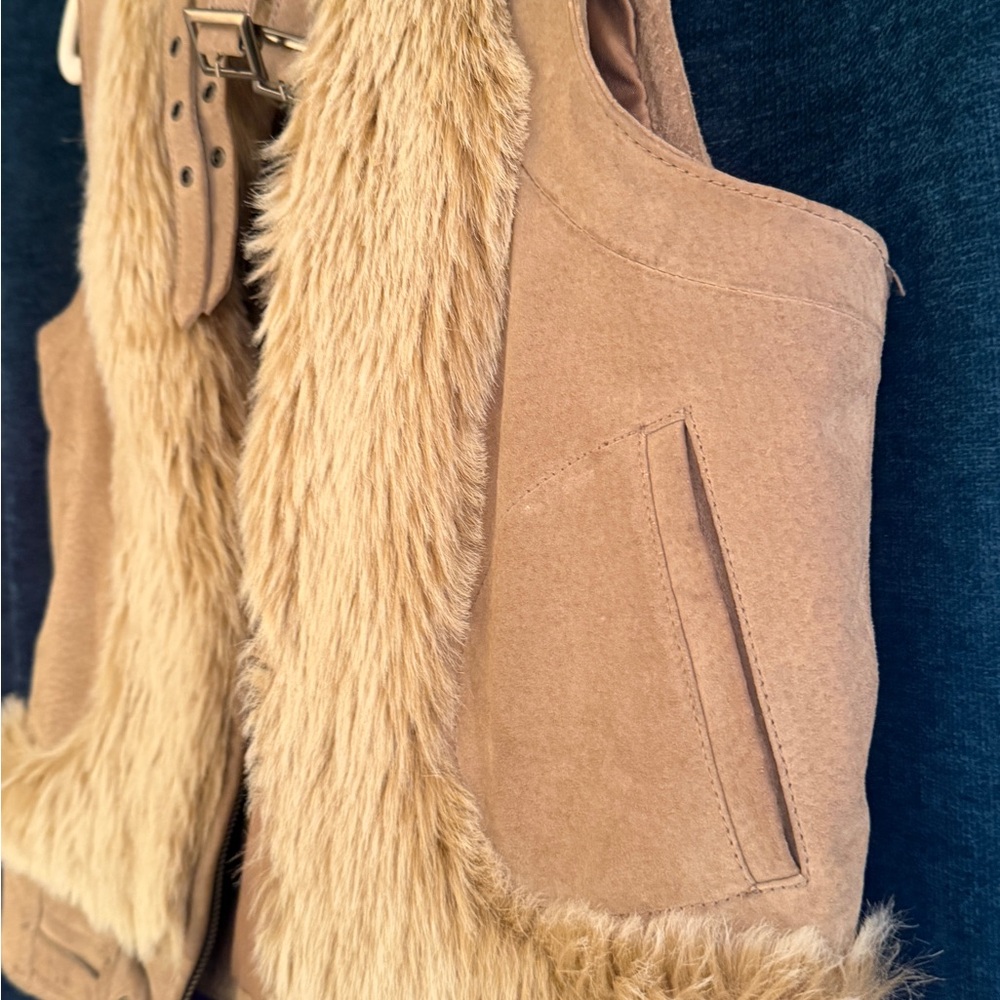 Women's Tan Faux Fur Vest